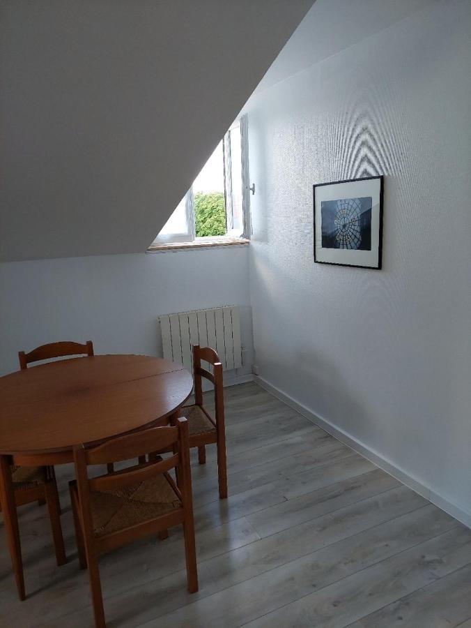 Les Combles Apartment Rosny-sous-Bois Luaran gambar
